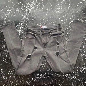 Denim House Black Distressed Skinny Jeans 🐃